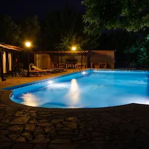 Makis House Νικήτη